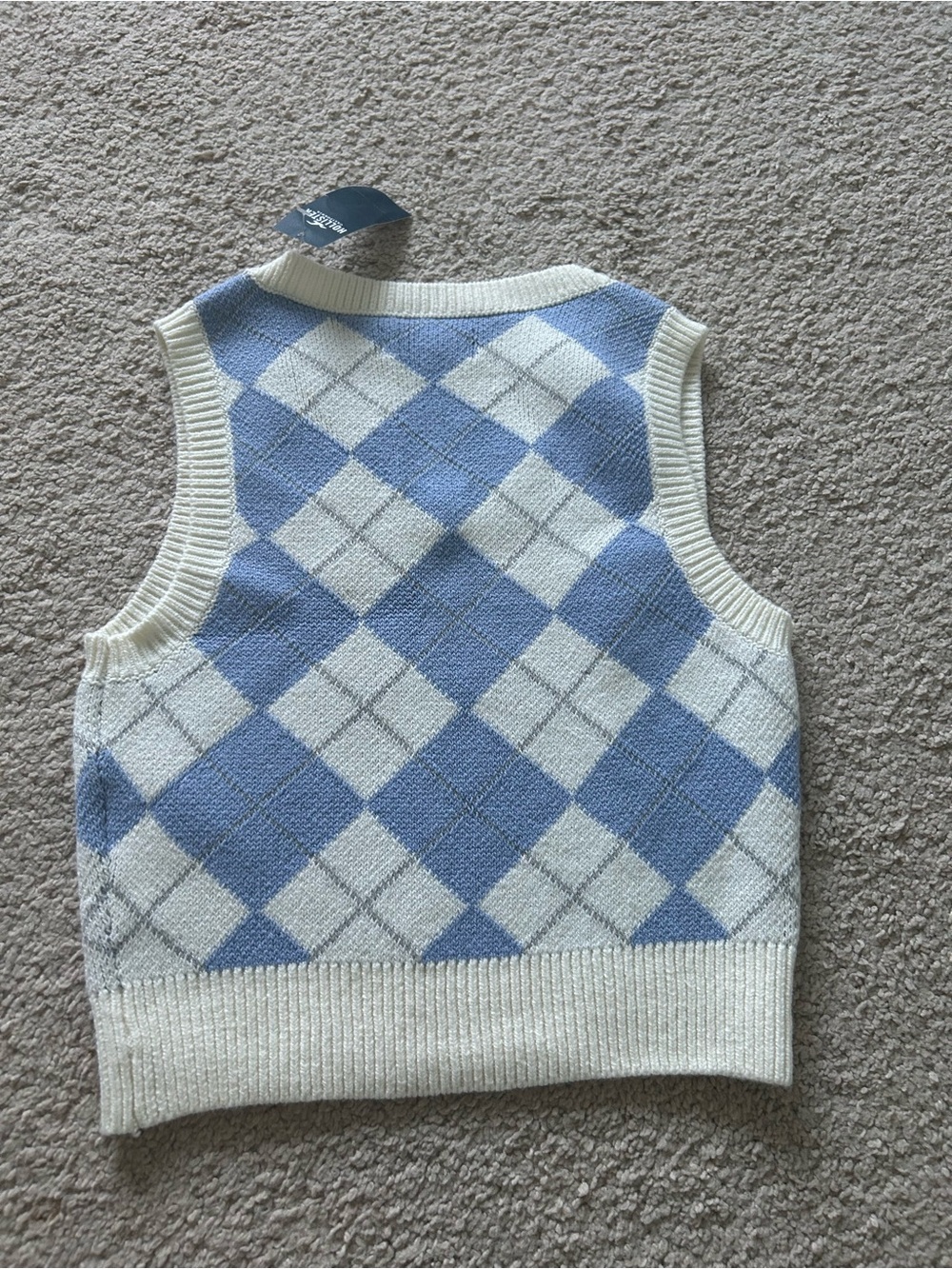 Tops - Picture 2 of 2
